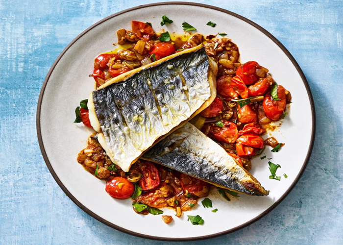 Mackerel with Tomatoes, Pesto, & Onions